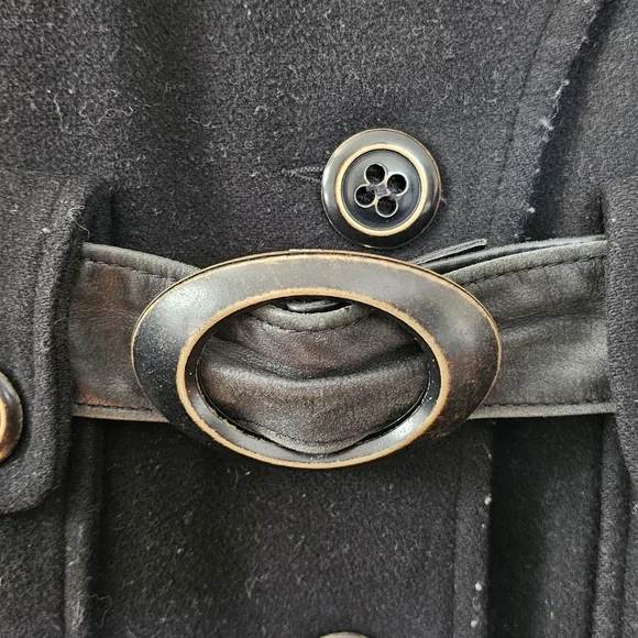 🚨Sold🚨MACKAGE WOOL black coat size M - Picture 3 of 4